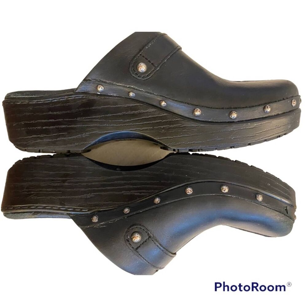 Abeo Bio System Black Leather Shoe Clogs Silver Studs Made in Brazil Size 8N